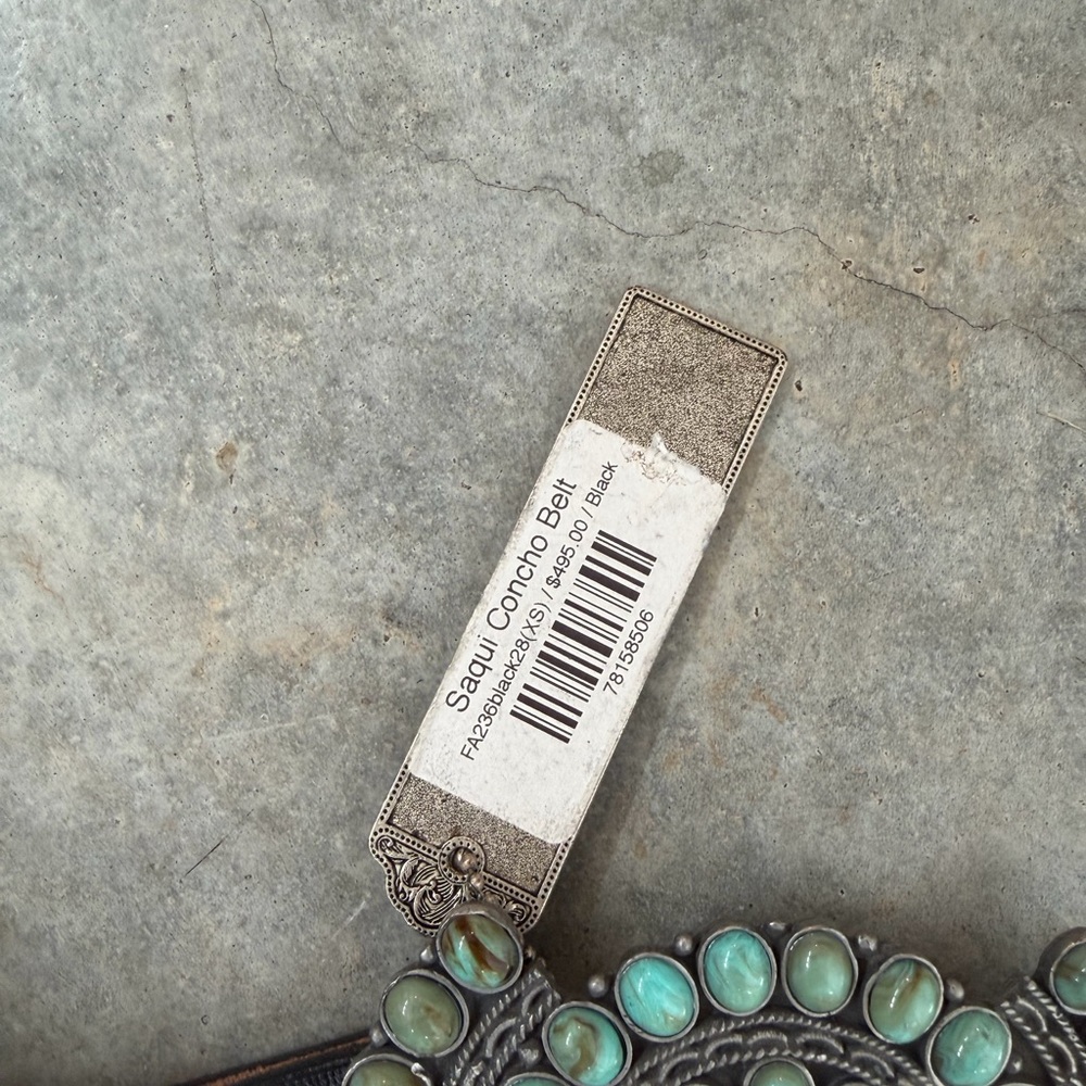 Double D Ranch Turquoise Concho Accessory - Picture 3 of 4